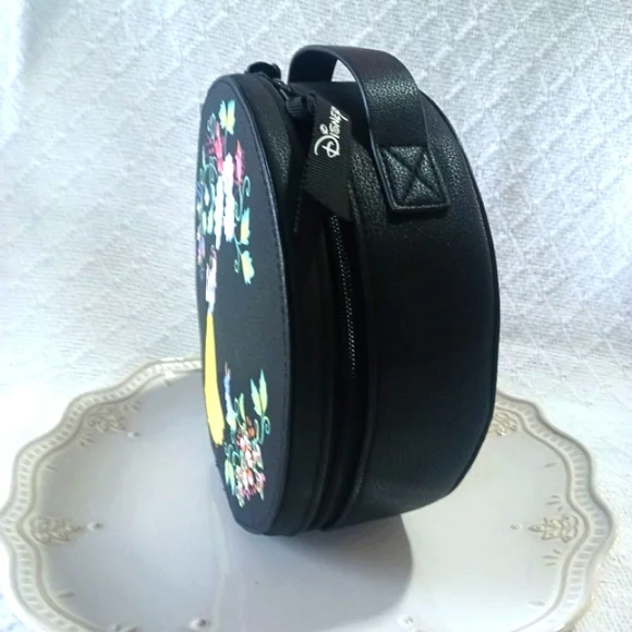 Vera Bradley × Disney 100 Snow White Whimsy Cosmetic Case - Picture 5 of 16